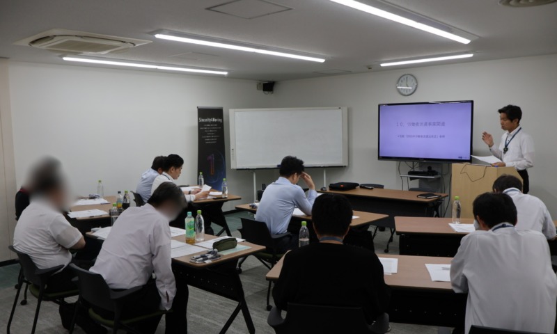 一般社員教育・管理職教育を実施しました